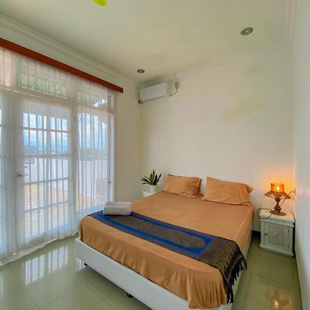 Rumah Palala Appartement Padang  Buitenkant foto